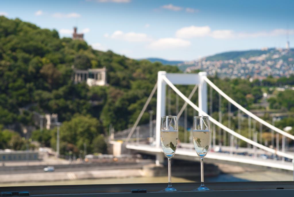 Flat With Unforgettable View Apartment Будапеща Екстериор снимка